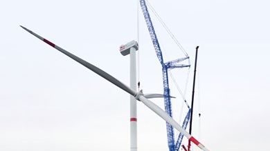 4. Liebherr LR 11000