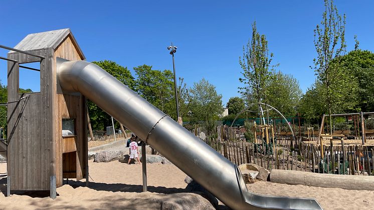 Rutschkana i Stadsparkens lekplats