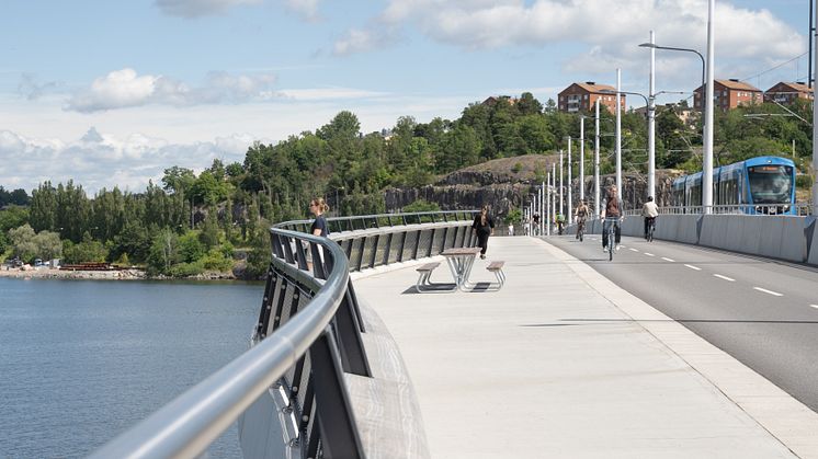 Lilla Lidingöbron är designad för största möjliga framkomlighet, trivsel och trygghet. Bild: Lasse Olsson