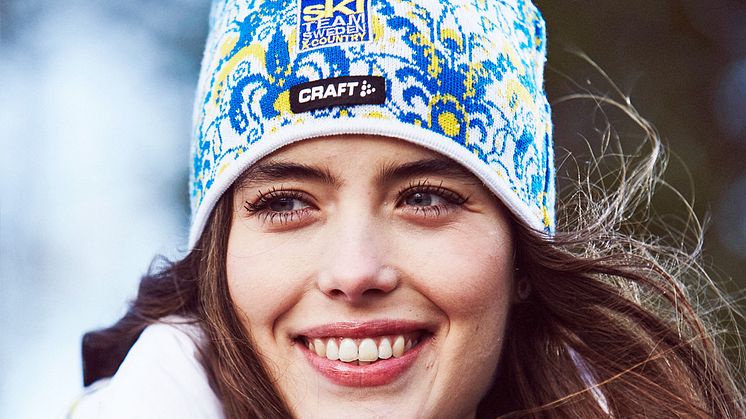 Falun knitted hat with pompom