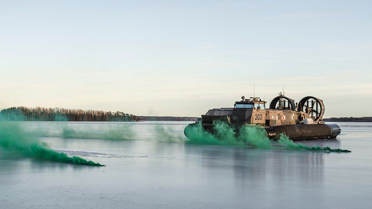 Marinen besöker Umeå. Foto: Victor Persson/Försvarsmakten