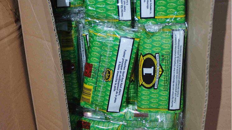 NW 14 13 Hand Rolling Tobacco