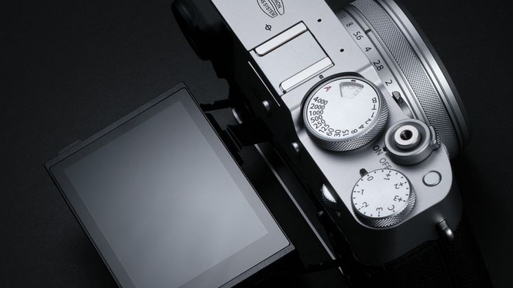 X100VI_black back_25