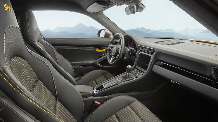 Interior 911 Carrera T