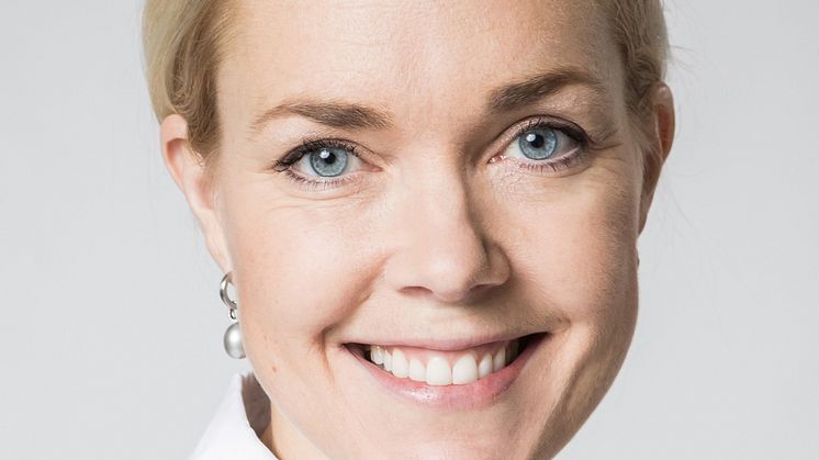 Julia Aulin porträtt foto Angelica Klang RED_zoom.jpg