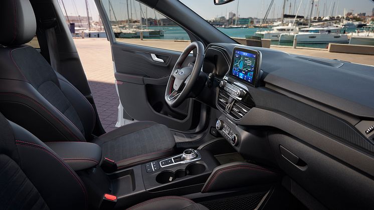 Kuga Graphite Tech 2023_10