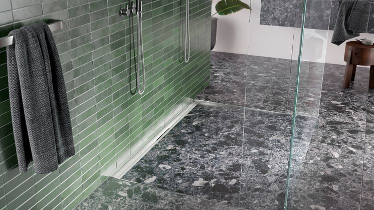 06_VDS_BodenebeneDuschen_TECEdrainprofile