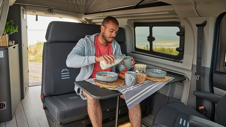 2024FordTransitNuggetActivePHEV_7_new_finish_rear.jpg