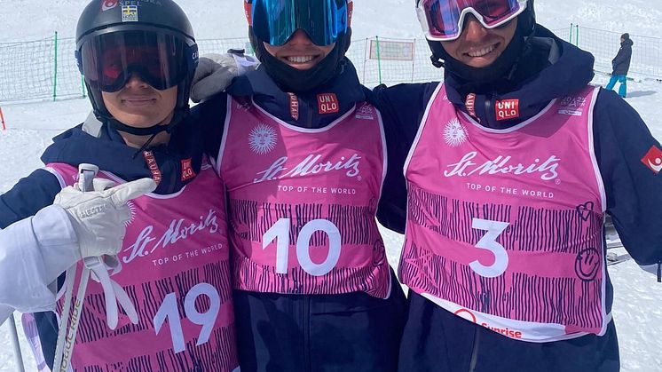 Robin Olgård, Rasmus Stegfeldt och Filip Gravenfors topp 10 på VM i parallellpuckel i Engadin (SUI).