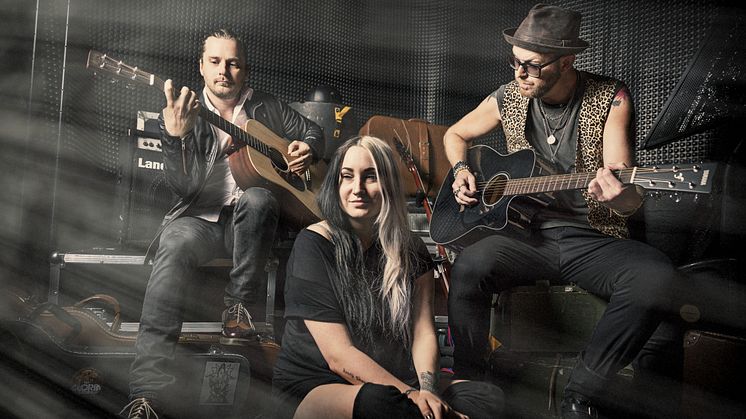 The Gloria Story - ny singel och video! UTE NU!