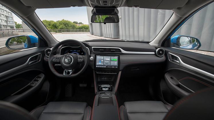 MG ZS EV - dashboard overview 02_presskit