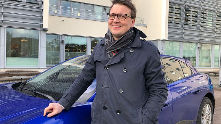 Finlandsfödde Mika Tienhaara växte upp och studerade till ingenjör i Trollhättan, bor numera i Oslo och leder ett av Finlands hetaste startupbolag. 