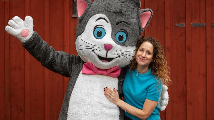 Sara Sommerfeld regisserar och skriver årets Pelle Svanslös-föreställning!