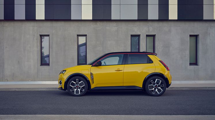 Renault 5 E-Tech electric