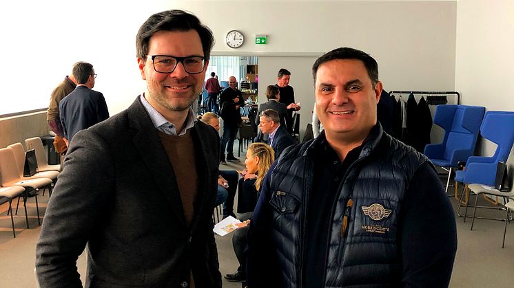 Näringslivschefen Mathias Forsberg tillsammans med företagaren Andie Lahdo