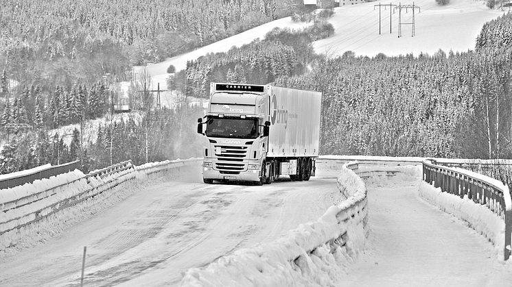 Nye vinterdekkregler må skjerpes