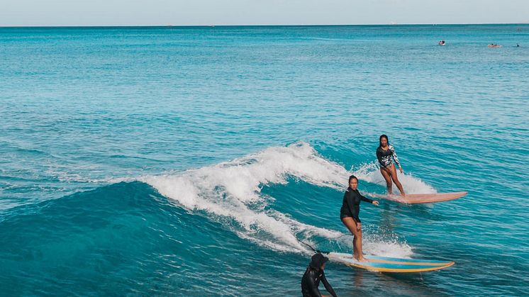 Surf-schools-in-Kuta-or-Canggu.jpg