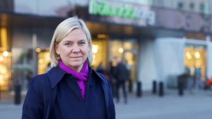 Finansminister Magdalena Andersson besökte Frölunda Torg under sitt besök i Göteborg. Foto: Malin Olsson