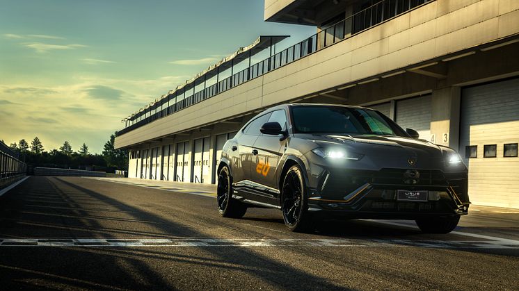 Lamborghini Urus Performante Essenza SCV12 Limited Edition