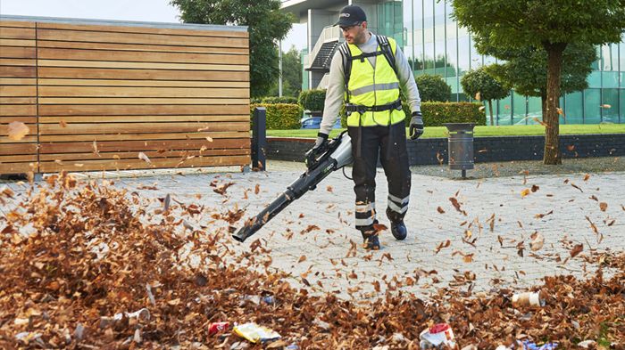 Ny batteridriven lövblås från EGO Power+  - Stark som en tornado, tyst som en bris