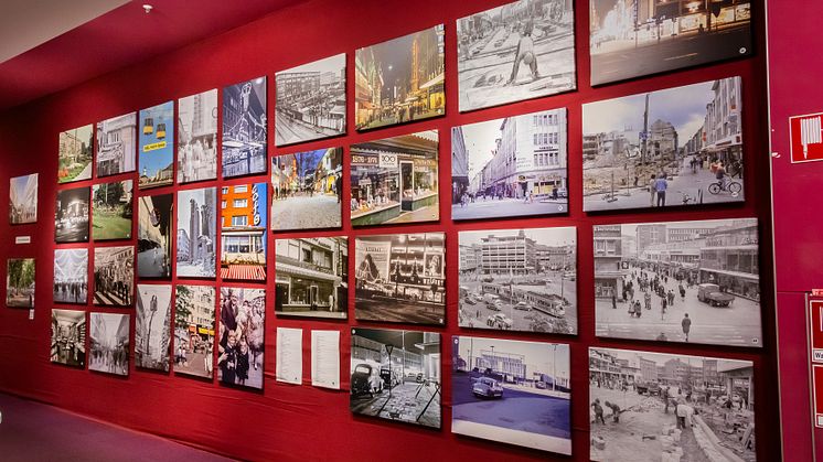 Erinnerungen und Ach-Ja Effekte bietet die Fotogalerie mit 70 Motiven aus 70 Jahren Holstenstraße