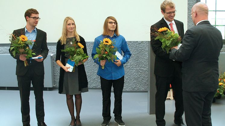 Verabschiedung der Absolventinnen und Absolventen des Akademischen Jahres 2013/2014