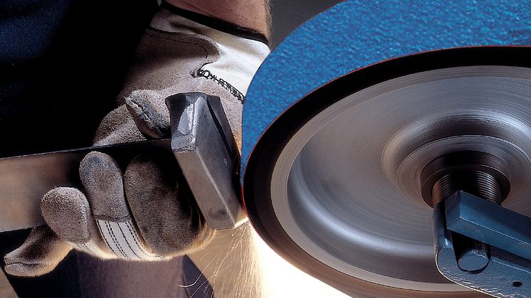 Tehokkaampi metallin nauhahionta Flexovit SY674:llä