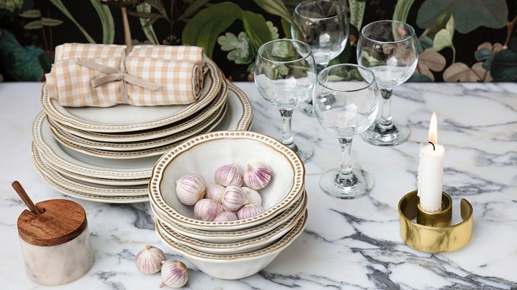 Rusta_S3_2022_Bistro_beige
