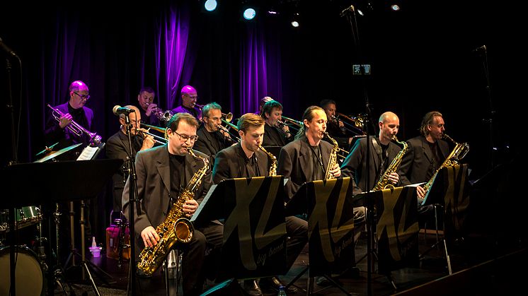XL Big Band