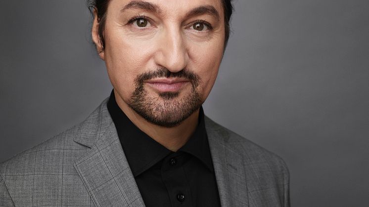 Thomas Di Leva ”Changes” tolkar Bowie höstturné 2021 - Extrakonsert insatt!