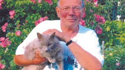 Fredrik Bonde med katt.jpg