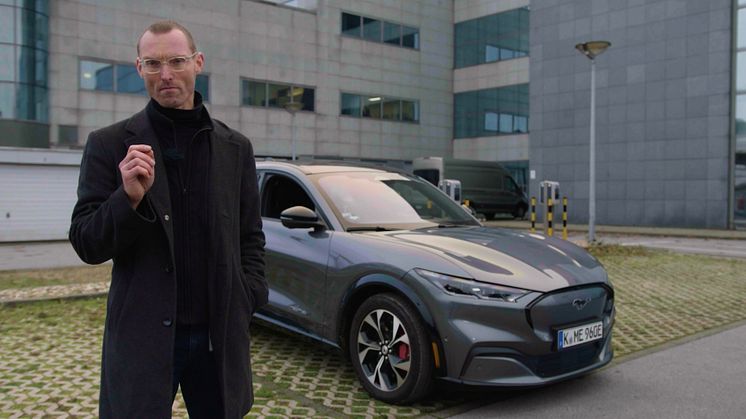 Escape rom interaktivt spill Mustang Mach-E