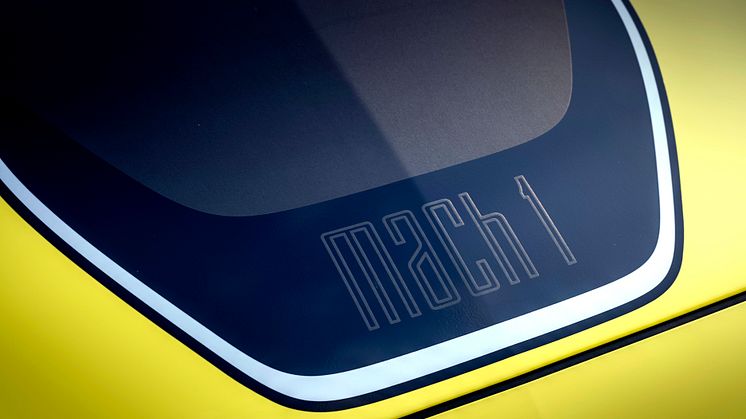 FordMustangMach1_GrabberYellow_025