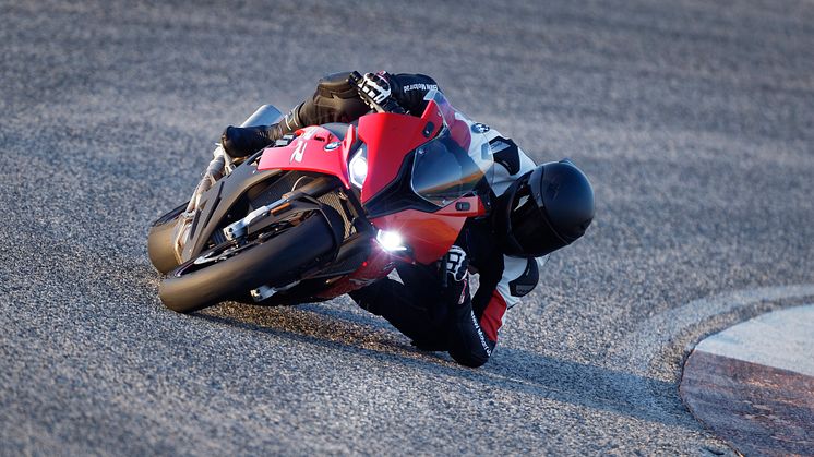 BMW S 1000 RR, kuva 2