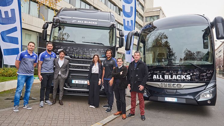 Iveco gick samman med All Blacks om detta solidaritetsinitiativ till stöd för Unicef, som har dragit in över 230 000 euro. 