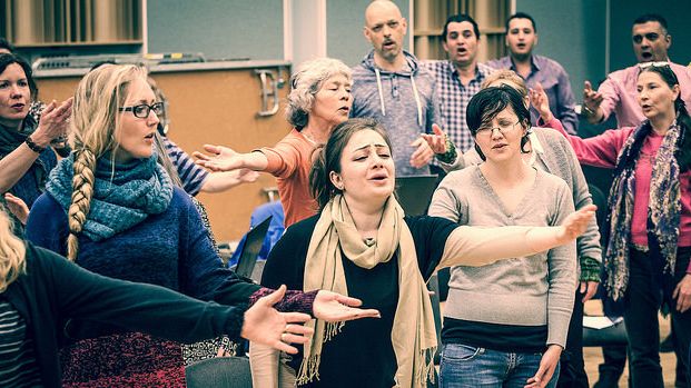 GöteborgsOperans och Svenska Röda Korsets internationella kör ger sin första konsert 