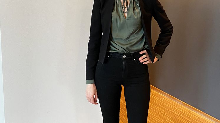 Tina Victoria Austdal Andersen er ansatt som Chief Product Officer i Simployer og trer inn i konsernledelsen i Simployer Group AS. Foto: Cornelia Bjørke-Hill/Simployer