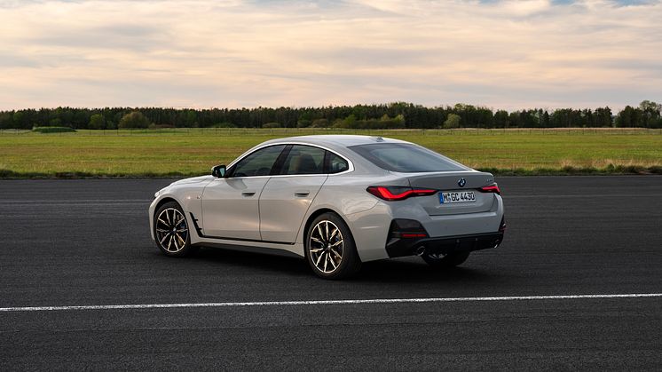 Helt nye BMW 4-serie Gran Coupé.