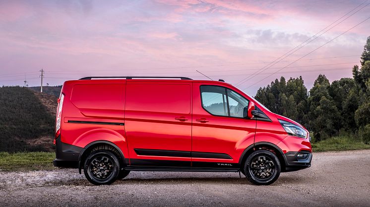 Ford Transit Custom Trail 2020