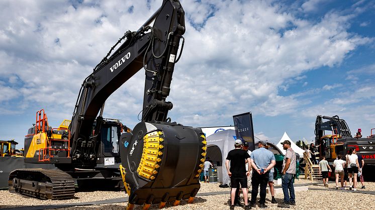 Volvo EC550E med XMOR-skopa