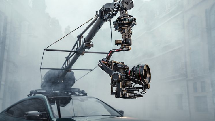 DJI RS 3 Pro – Mounted on car crane