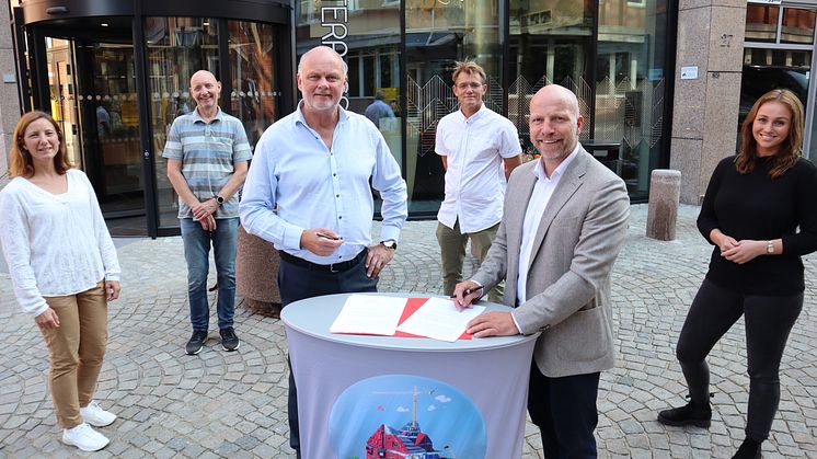 Fra venstre Beate Solem, Per Henning Graff, Bjørn Glenn Hansen, Harald Aase, Gunnar Glavin Nybø og Tuva Mehammer