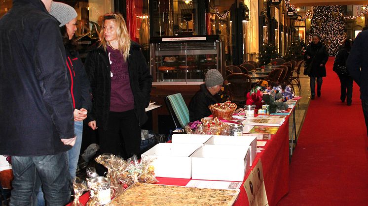 Der Bärenherz-Weihnachtsstand: Eine gelungene Veranstaltung in der Mädler-Passage