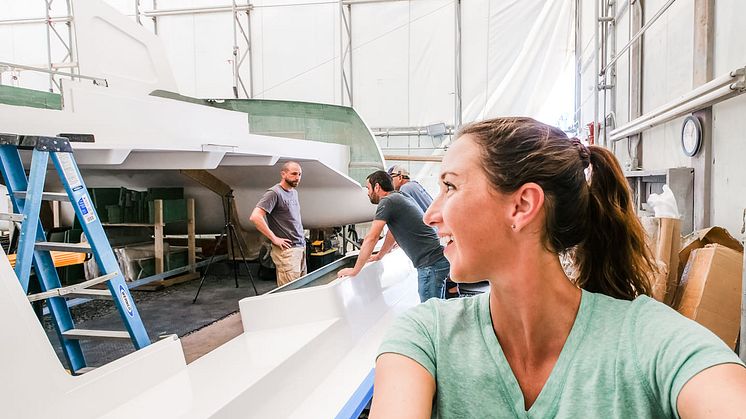 VETUS - Matt and Jessica Johnson of MJ Sailing are building a 42-foot catamaran with the backing of VETUS MAXWELL (2).jpg