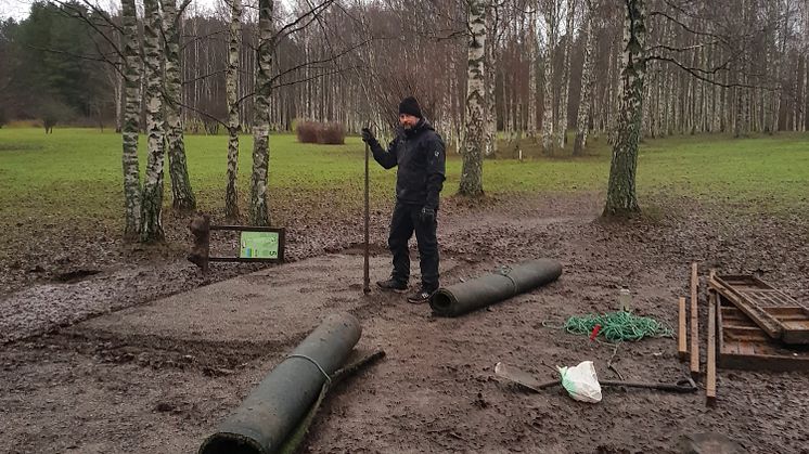 Nu ligger inte längre världens bästa bana i Stockholm. Järva DiscGolfPark tvingas bort av kyrkogårdsförvaltningen.