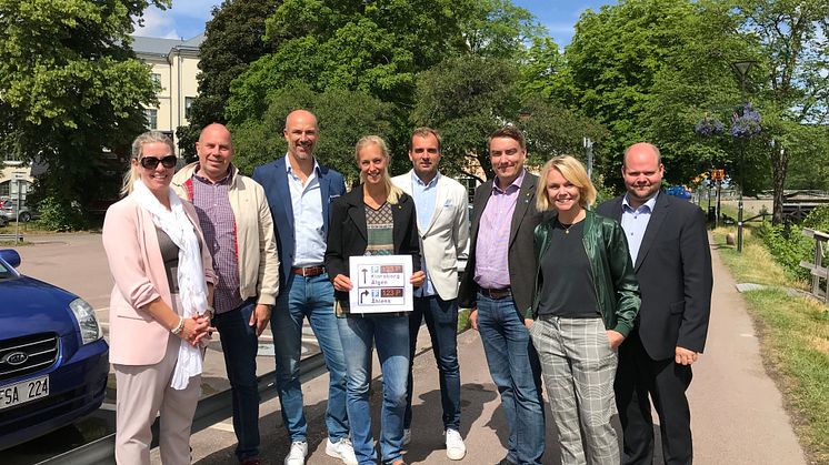 Representanter från flera av de oganisationer som ingår i samarbetet med parkeringsledningssystemet.  Se namn och organisation i brödtexten.