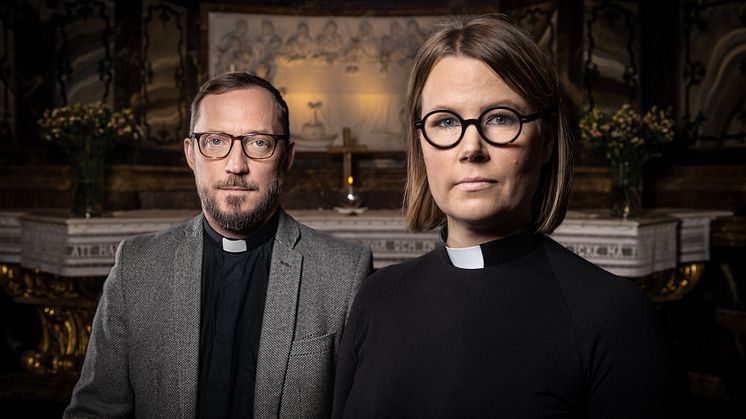 Prästerna och författarna Sandra Signarsdotter och Johannes Svanerud