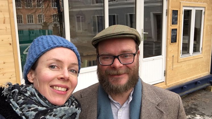 Silje Gitlestad og Leo Rygnestad fra programkontoret for områdeløftene vil hjelpe deg å søke! Bydelsutvalget bestemmer hvem som skal få penger.