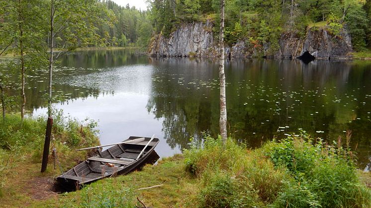 SV-Jatturn-båt-grotta