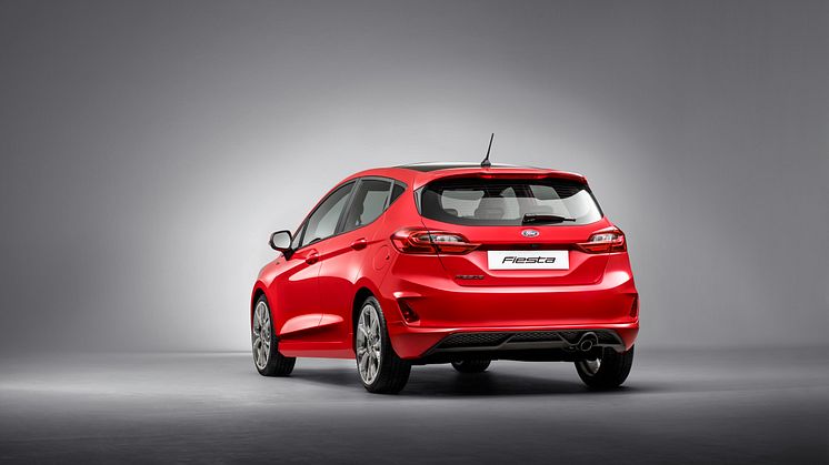 FORD_FIESTA_ST-LINE_34_REAR